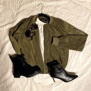 Bomber jacket 36 point 5